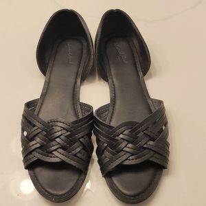 Black Flat Sandals